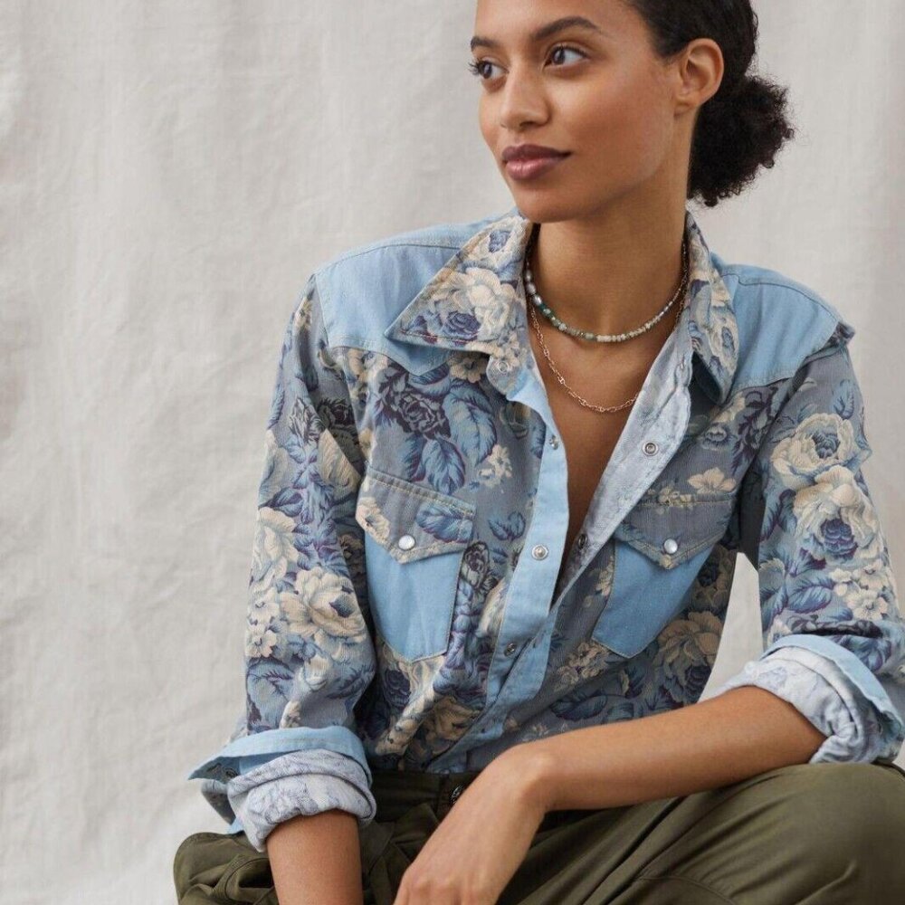 Love The Label Anthropologie Floral Chambray Buttondown Top Shirt M-P New 260364